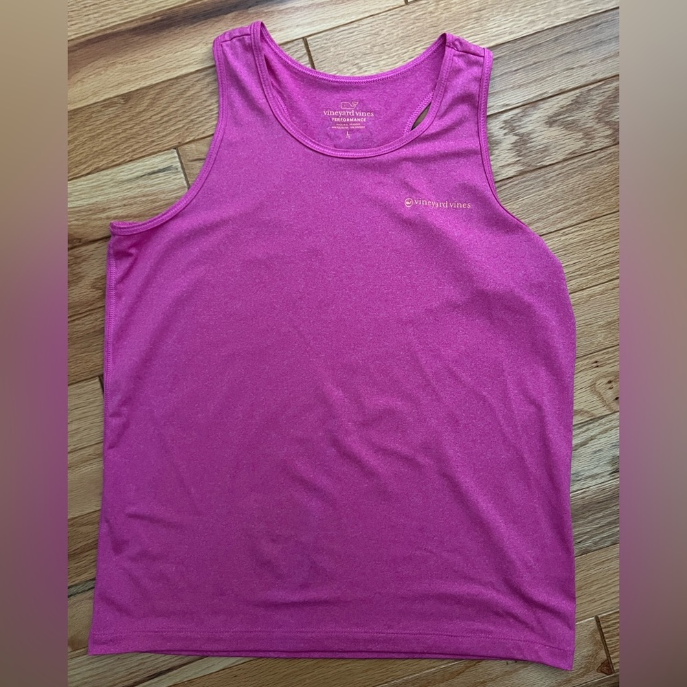 Vineyard Vines Girls Performance Tank. Pink. Size L (14).